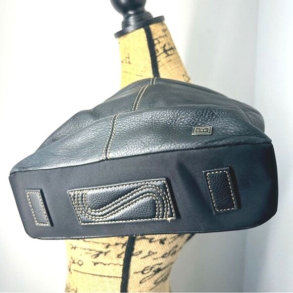 The Sak black Leather Shoulder Bag - Picture 12 of 16